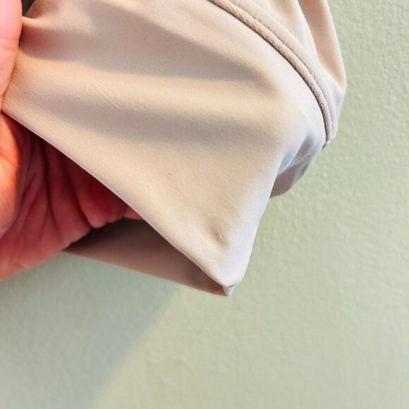 Offline by Aerie Sports Bra Womens Size Small Nude Mesh Strappy Workout Athletic - Picture 6 of 7